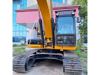 Rupsgraafmachine CATERPILLAR 320D2