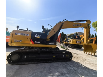 Rupsgraafmachine CATERPILLAR 320D