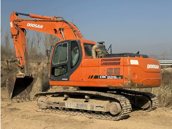 Rupsgraafmachine DOOSAN DX225LC