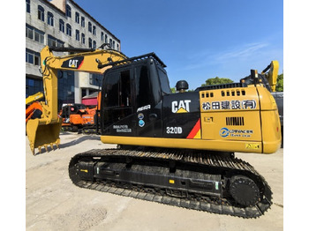 Rupsgraafmachine CATERPILLAR 320D