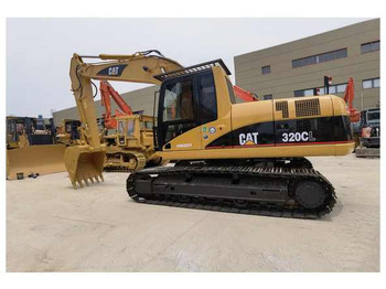 Rupsgraafmachine CATERPILLAR 320CL