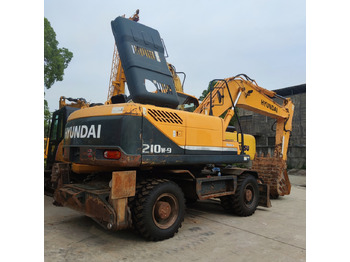 Mobiele graafmachine HYUNDAI