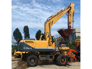 Mobiele graafmachine HYUNDAI