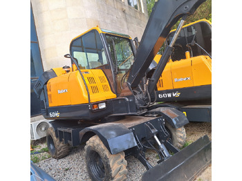 Mobiele graafmachine HYUNDAI