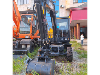 Mobiele graafmachine HYUNDAI