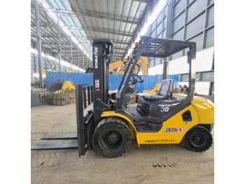 Diesel heftruck Komatsu FD30 Forklift: afbeelding 5
