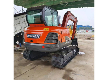 Minigraafmachine DOOSAN DX60