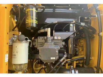 Leasing Komatsu PC 200-8 Komatsu PC 200-8: afbeelding 5 Leasing Komatsu PC 200-8 Komatsu PC 200-8: afbeelding 5