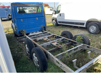 Bestelwagen Fiat Ducato Ducato 3.0-160KM Rama pod zabudowę 2009: afbeelding 2 Bestelwagen Fiat Ducato Ducato 3.0-160KM Rama pod zabudowę 2009: afbeelding 2