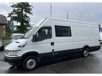 Bestelwagen met dubbele cabine IVECO Daily 35s14
