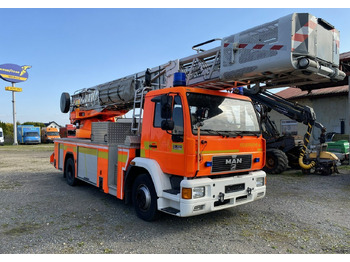 Brandweerwagen MAN 15.264