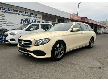 Personenwagen MERCEDES-BENZ