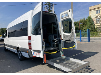 Personenwagen MERCEDES-BENZ