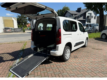 Personenwagen OPEL