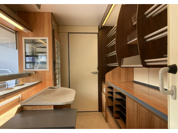Zelfrijdende verkoopwagen Renault Master Autosklep pieczywa Gastronomiczny Food Truck Foodtruck sklep BORCO20: afbeelding 4