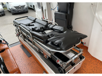 Ambulance Volkswagen Crafter Crafter 2.0-163KM Karetka Ambulans Wyposażony Model 2016: afbeelding 3