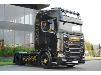 Trekker SCANIA S 500