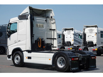 Trekker Volvo FH500 / I-FH 500/ NISKA KABINA / SPROWADZONY / E Volvo FH500 / I-FH 500/ NISKA KABINA / SPROWADZONY / E: afbeelding 4 Trekker Volvo FH500 / I-FH 500/ NISKA KABINA / SPROWADZONY / E Volvo FH500 / I-FH 500/ NISKA KABINA / SPROWADZONY / E: afbeelding 4