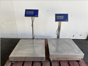Voedselverwerkende machine