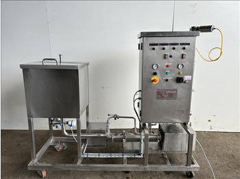 Voedselverwerkende machine