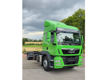 Leasing  MAN TGM 18.340 / 18.290 / E6 / NISKI PRZEBIEG / 2016 / SERWISOWANY / ROZSTAW OSI 5.7M / RAMA DO ZABUDOWY / SYPIALKA / STAN BARDZO DOBRY / AUTOMAT MAN TGM 18.340 / 18.290 / E6 / NISKI PRZEBIEG / 2016 / SERWISOWANY / ROZSTAW OSI 5.7M / RAMA DO ZABUDOWY / SYPIALKA / STAN BARDZO DOBRY / AUTOMAT: afbeelding 2