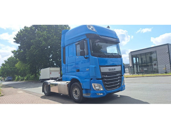 Trekker DAF XF 106 460
