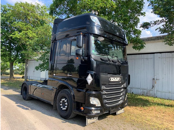 Trekker DAF XF 106 460
