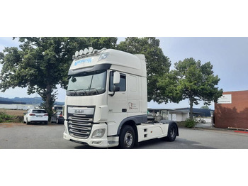 Trekker DAF XF 106 460