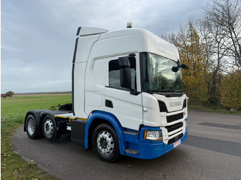 Trekker SCANIA P 450
