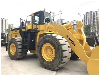 Wiellader KOMATSU WA600
