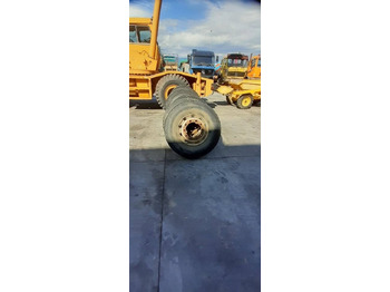 Band voor Bouwmachine Bridgestone 13R22.5: afbeelding 3