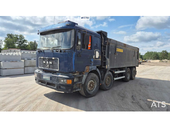 Kipper vrachtwagen MAN F2000