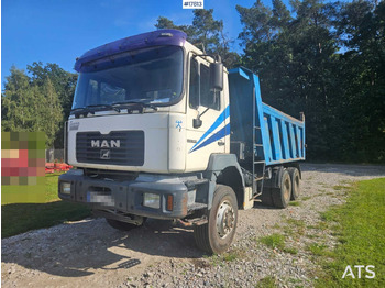 Kipper vrachtwagen MAN 33.364