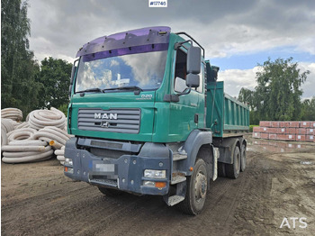 Kipper vrachtwagen MAN TGA 26.390