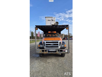 Vrachtwagen hoogwerker Lift for maintenance and assembly work FORD F750 (2013): afbeelding 2 Vrachtwagen hoogwerker Lift for maintenance and assembly work FORD F750 (2013): afbeelding 2