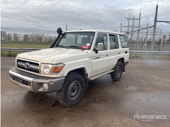 SUV TOYOTA Land Cruiser
