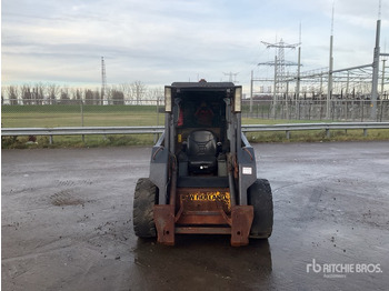 Schranklader New Holland L160 Skid Steer Loader: afbeelding 4
