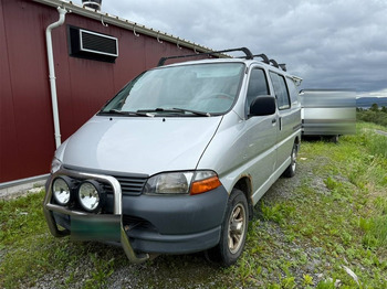Kleine bestelwagen Toyota Hiace 4x4: afbeelding 4