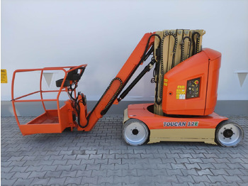 Verticale masthoogwerker JLG