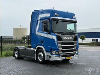 Trekker SCANIA R 450