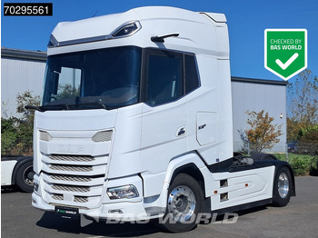 Trekker DAF XG+ 530