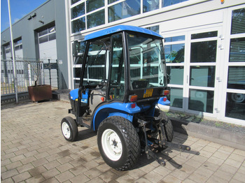 Tractor New Holland TC21D 4WD 4x4 Cabine Verwarming: afbeelding 3