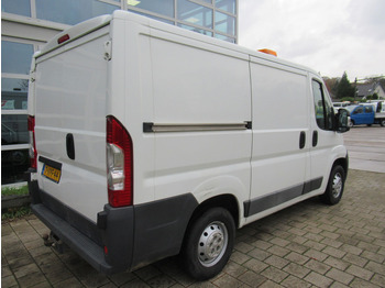Kleine bestelwagen Peugeot Boxer 330 3.0 HDI 116KW L1H1 P+: afbeelding 3 Kleine bestelwagen Peugeot Boxer 330 3.0 HDI 116KW L1H1 P+: afbeelding 3