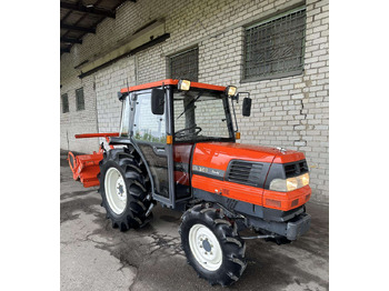 Tractor KUBOTA