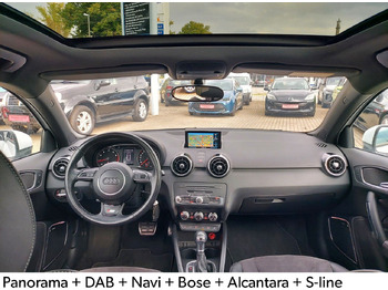 Sedan AUDI