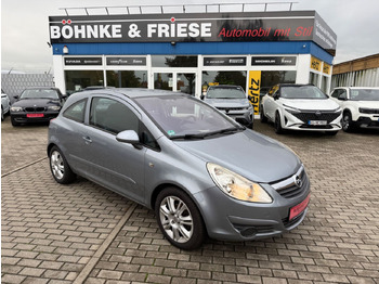 Personenwagen OPEL