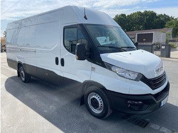 Gesloten bestelwagen IVECO Daily 35s16