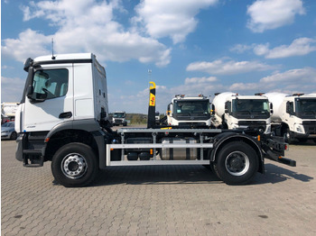 Haakarmsysteem vrachtwagen Mercedes-Benz AROCS 2136 Abrollkipper HYVA HKS-12-37-S: afbeelding 4