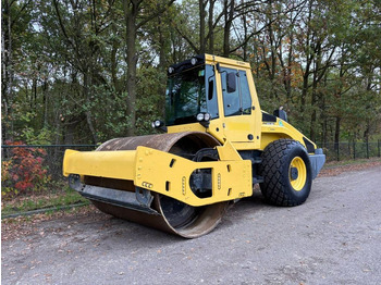 Schapenpootwals/ Grondverdichter BOMAG BW213DH-4