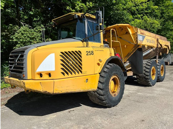 Kiepwagen met knikbesturing VOLVO A30D